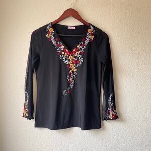 Y2k sheer mesh sleeve embroidery floral details size‎ small